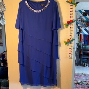 NWOT Ignite Evenings chiffon tiered dress in royal blue. It features a crew neck